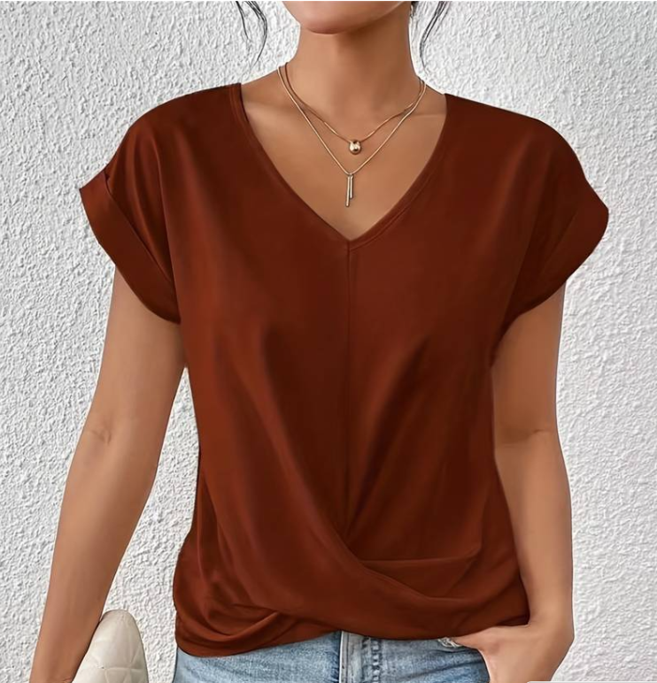 Lunar | The perfect v-neck top